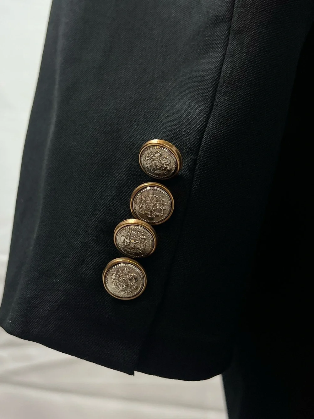 Hugo Boss excellent measurements